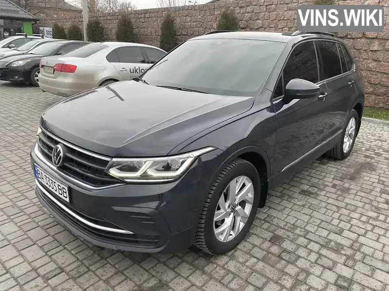 Внедорожник / Кроссовер Volkswagen Tiguan 2021 1.97 л. Робот обл. Кировоградская, Кропивницкий (Кировоград) - Фото 1/21