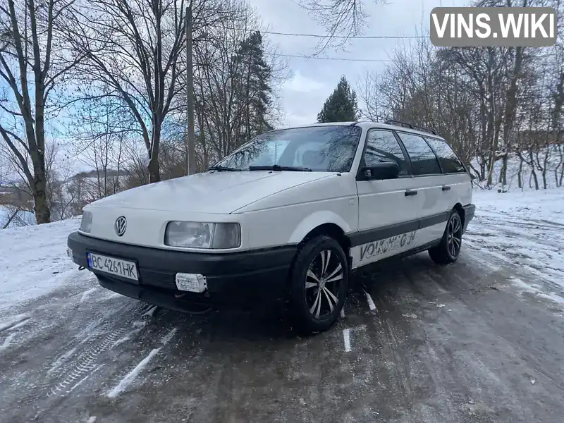 Универсал Volkswagen Passat 1988 1.6 л. Ручная / Механика обл. Львовская, Львов - Фото 1/21