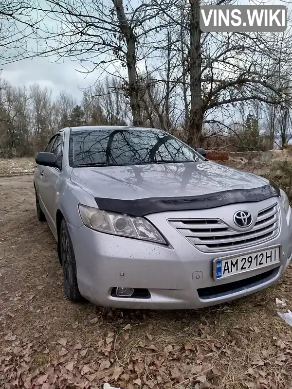 Седан Toyota Camry 2008 2.4 л. Автомат обл. Житомирська, Олевськ - Фото 1/12