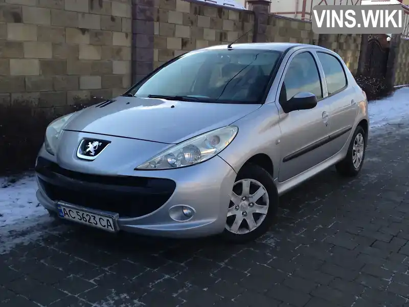 Хетчбек Peugeot 206 2011 1.4 л. Ручна / Механіка обл. Волинська, Луцьк - Фото 1/21