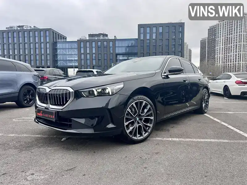 Седан BMW 5 Series 2023 2 л. Автомат обл. Киевская, Киев - Фото 1/21