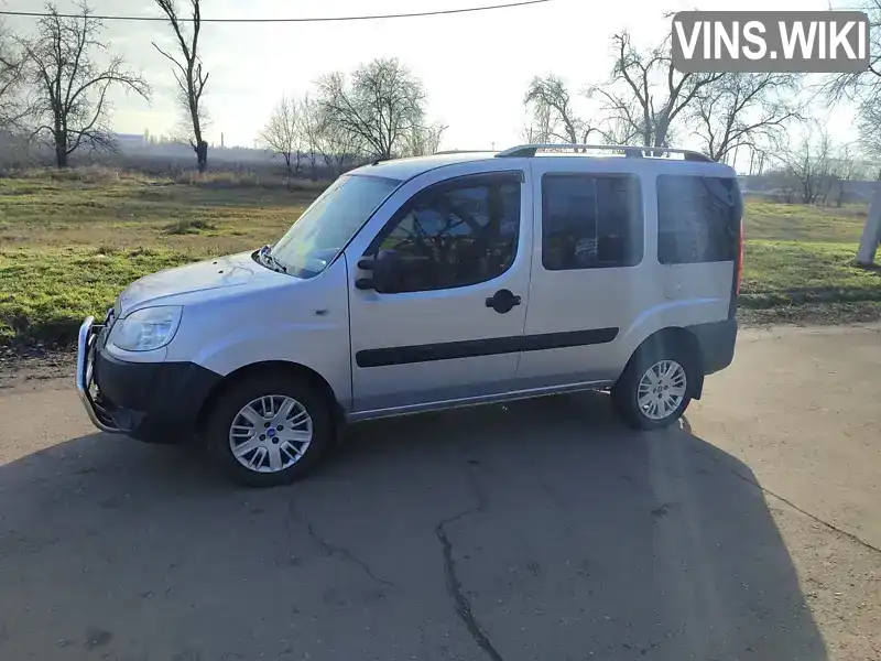 Минивэн Fiat Doblo 2008 1.4 л. Ручная / Механика обл. Днепропетровская, Кривой Рог - Фото 1/9