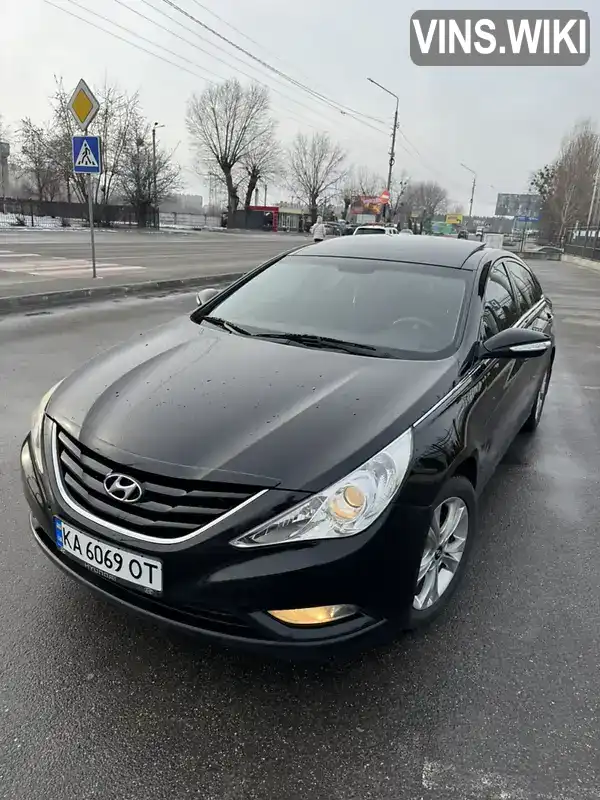 Седан Hyundai Sonata 2011 2 л. Автомат обл. Киевская, Киев - Фото 1/19