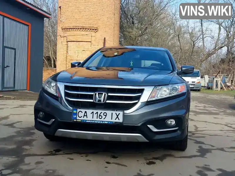 Позашляховик / Кросовер Honda Crosstour 2013 2.4 л. Автомат обл. Черкаська, Умань - Фото 1/15