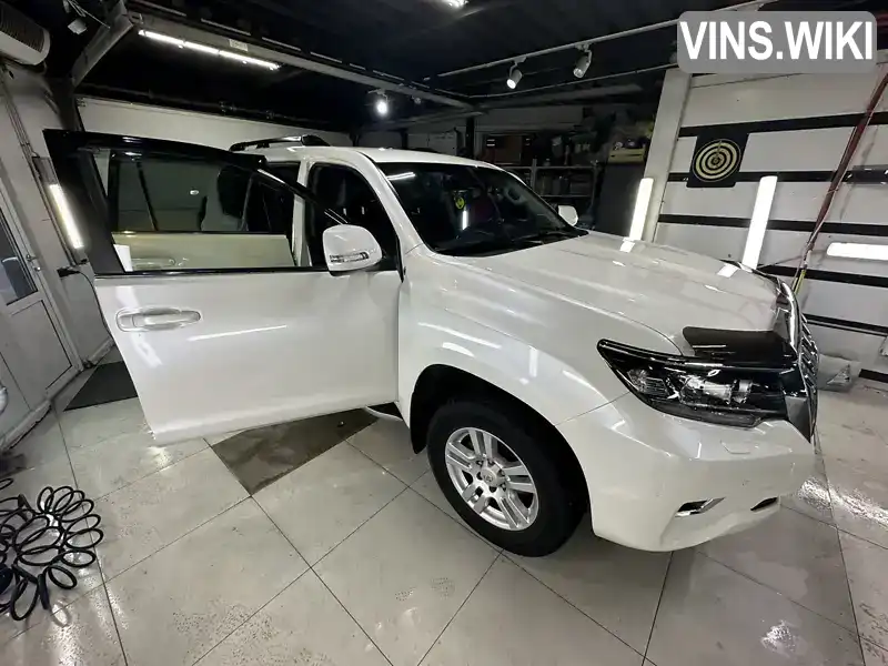 Позашляховик / Кросовер Toyota Land Cruiser Prado 2019 3.96 л. Автомат обл. Львівська, Львів - Фото 1/21