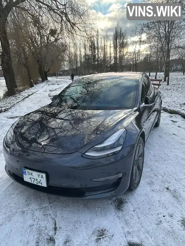 Седан Tesla Model 3 2019 null_content л. обл. Рівненська, Рівне - Фото 1/21