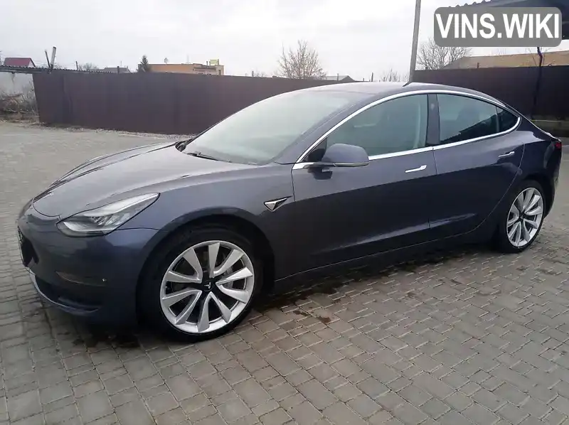 Седан Tesla Model 3 2019 null_content л. Автомат обл. Киевская, Белая Церковь - Фото 1/14