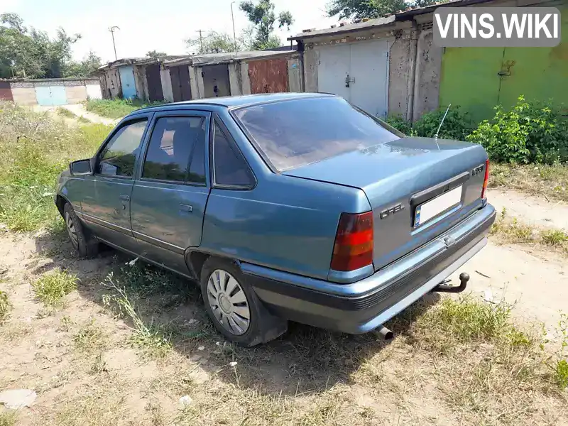 Седан Opel Kadett 1986 1.6 л. Ручная / Механика обл. Днепропетровская, Днепр (Днепропетровск) - Фото 1/12