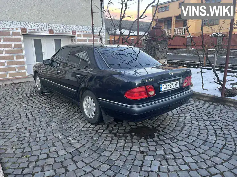 Седан Mercedes-Benz E-Class 1998 null_content л. Ручная / Механика обл. Закарпатская, Тячев - Фото 1/21