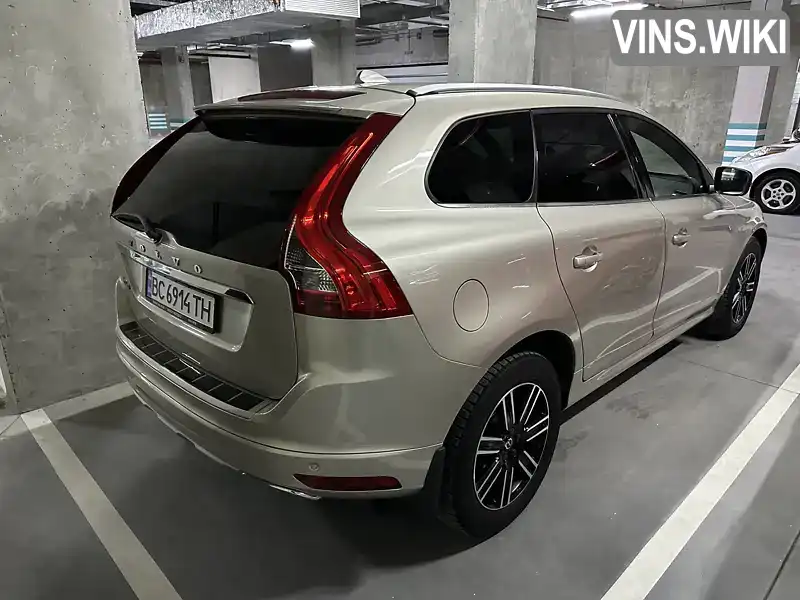 YV1DZA5C6H2151217 Volvo XC60 2017 Внедорожник / Кроссовер 2.4 л. Фото 2