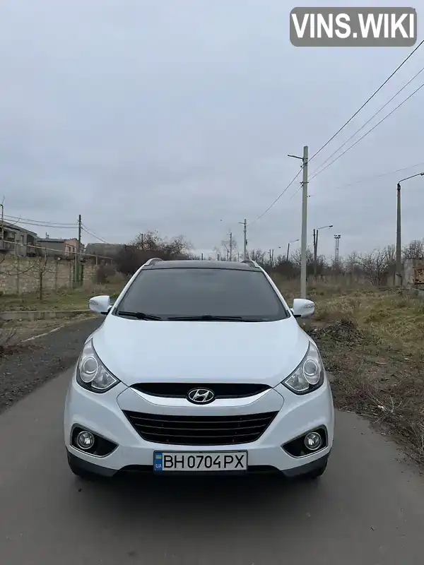 Внедорожник / Кроссовер Hyundai ix35 2011 2 л. Автомат обл. Одесская, Черноморск (Ильичевск) - Фото 1/18