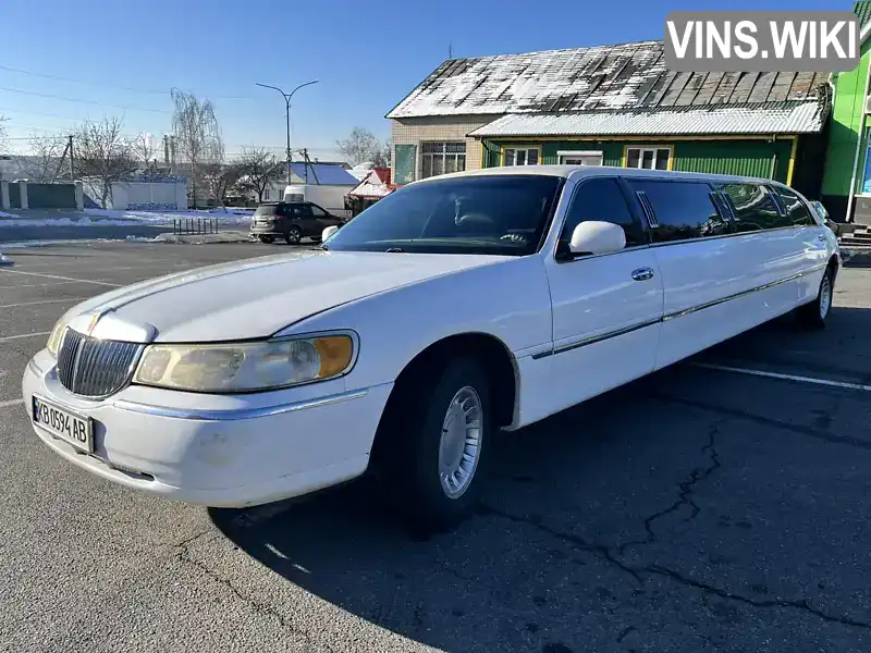 Лімузин Lincoln Town Car 1998 4.6 л. Автомат обл. Житомирська, Малин - Фото 1/15