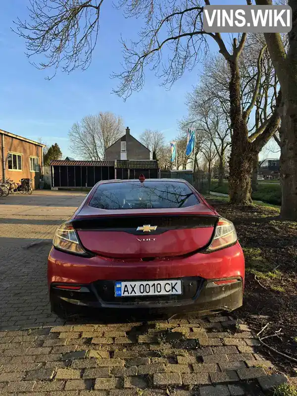 1G1RB6S53JU118205 Chevrolet Volt 2018 Хэтчбек 1.5 л. Фото 2