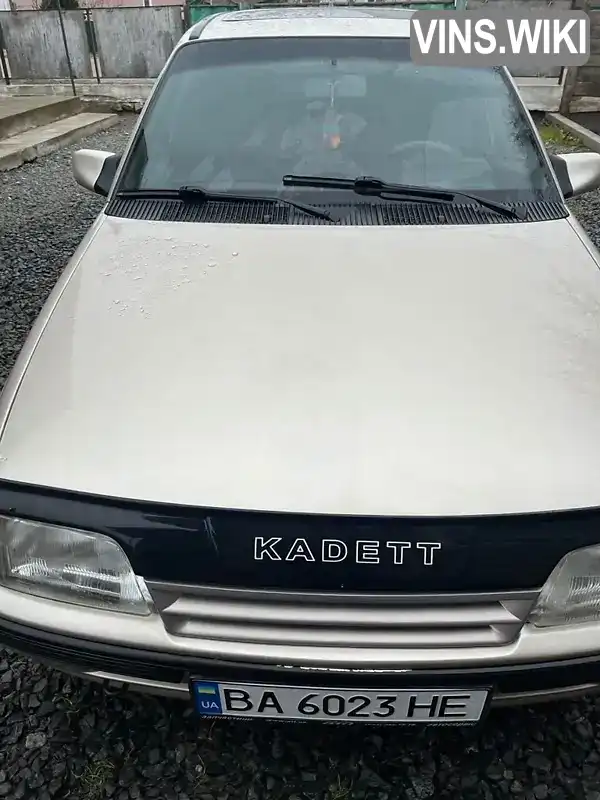 Седан Opel Kadett 1991 1.8 л. Ручная / Механика обл. Винницкая, Бершадь - Фото 1/9