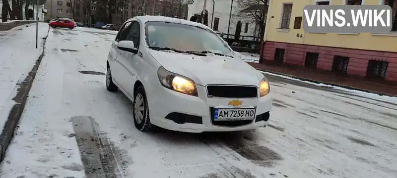 Хэтчбек Chevrolet Aveo 2010 1.21 л. Ручная / Механика обл. Житомирская, Житомир - Фото 1/17