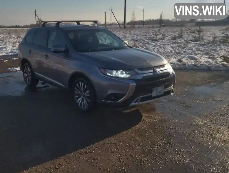 Позашляховик / Кросовер Mitsubishi Outlander 2018 null_content л. Варіатор обл. Київська, Київ - Фото 1/20