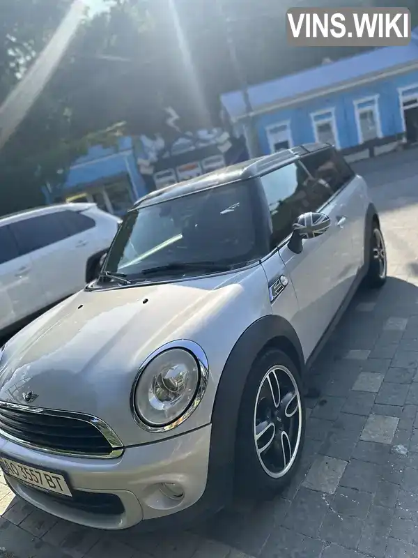 Універсал MINI Clubman 2012 1.6 л. Ручна / Механіка обл. Закарпатська, Ужгород - Фото 1/7