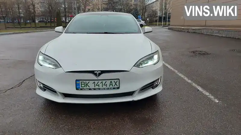 Ліфтбек Tesla Model S 2018 null_content л. Автомат обл. Рівненська, Рівне - Фото 1/17