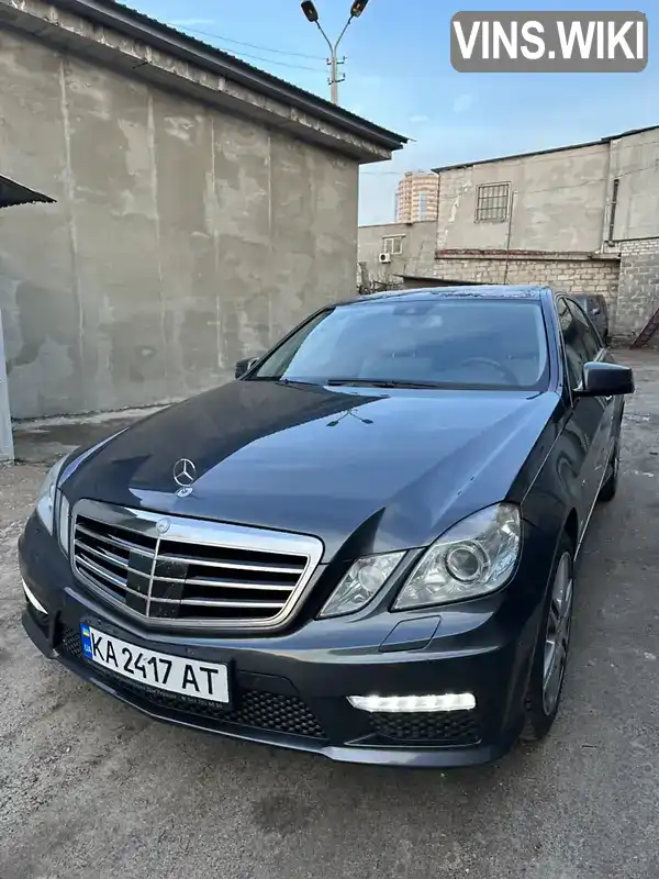 Седан Mercedes-Benz E-Class 2011 2.2 л. Автомат обл. Киевская, Киев - Фото 1/12