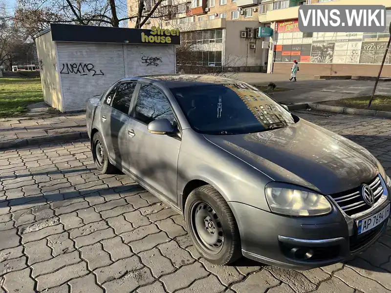 Седан Volkswagen Jetta 2005 1.6 л. Автомат обл. Запорожская, Запорожье - Фото 1/21