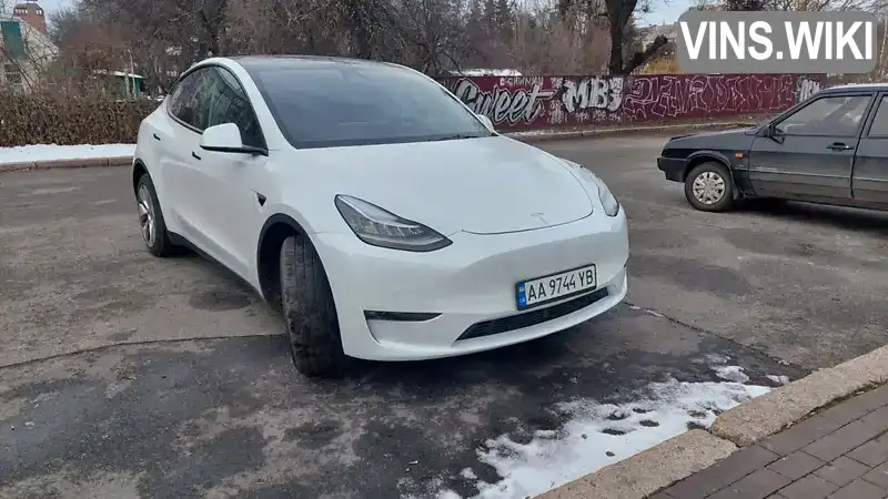 Внедорожник / Кроссовер Tesla Model Y 2021 null_content л. Ручная / Механика обл. Черниговская, Чернигов - Фото 1/18