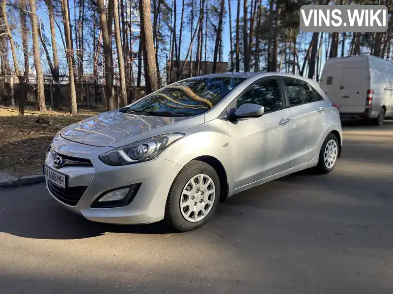 Хэтчбек Hyundai i30 2013 1.4 л. Ручная / Механика обл. Черкасская, Черкассы - Фото 1/9