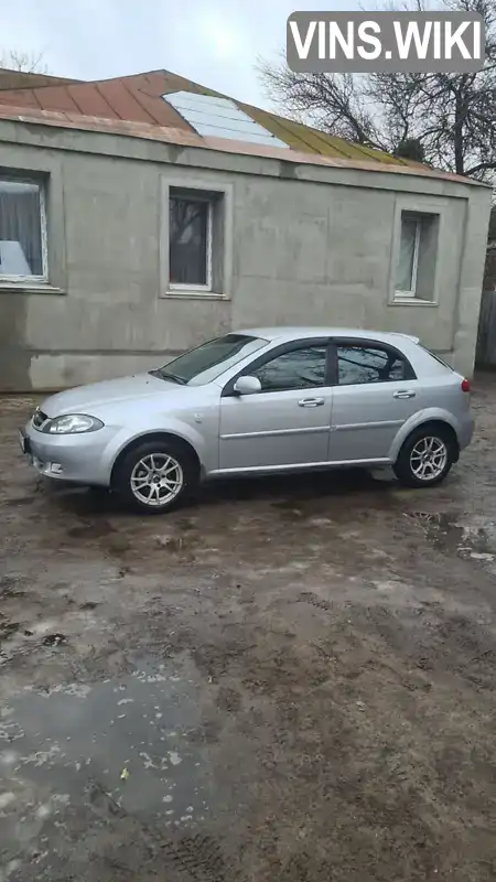 Хэтчбек Chevrolet Lacetti 2011 1.6 л. Ручная / Механика обл. Харьковская, Харьков - Фото 1/11