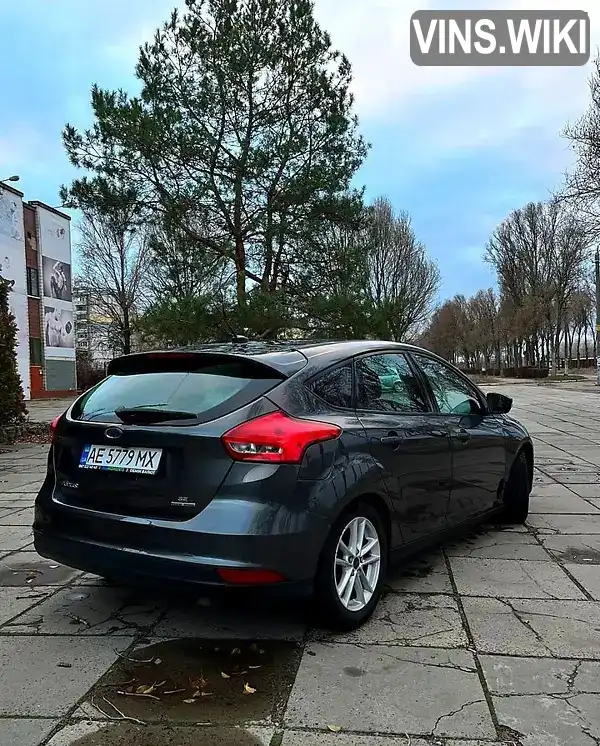 1FADP3K26GL213711 Ford Focus 2016 Хэтчбек 2 л. Фото 4