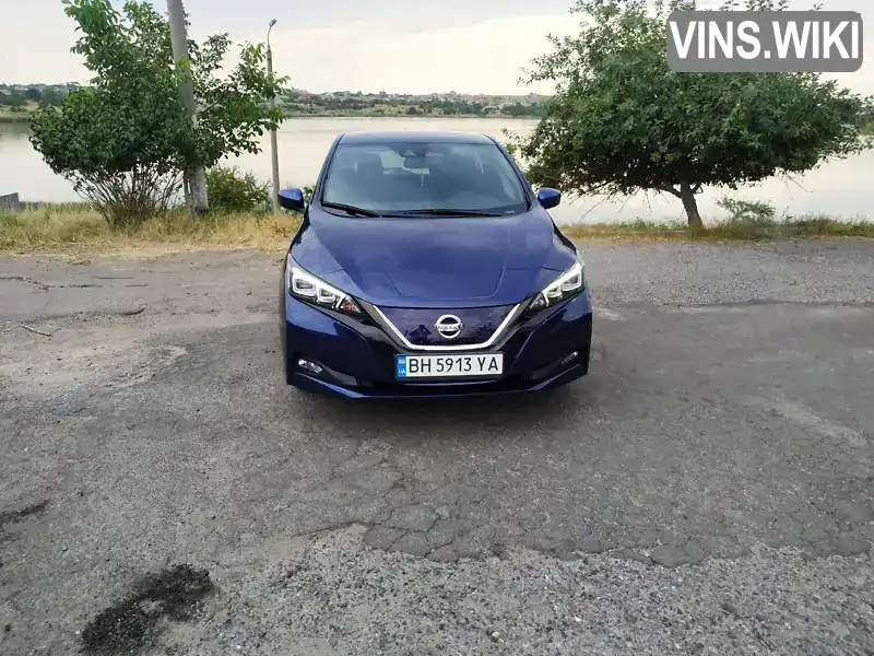 Хэтчбек Nissan Leaf 2019 null_content л. Автомат обл. Львовская, Львов - Фото 1/21