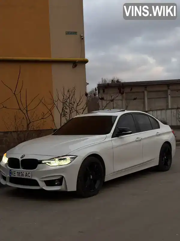 WBA3B5G57FNS17656 BMW 3 Series 2015 Седан 2 л. Фото 2