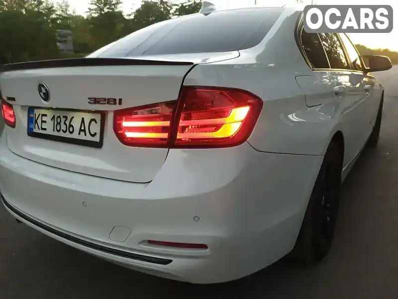 WBA3B5G57FNS17656 BMW 3 Series 2015 Седан 2 л. Фото 9