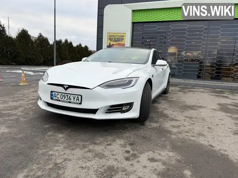 Лифтбек Tesla Model S 2013 null_content л. обл. Волынская, Ковель - Фото 1/14