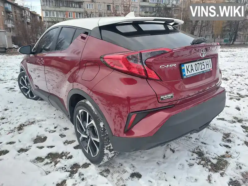 Внедорожник / Кроссовер Toyota C-HR 2018 1.99 л. Автомат обл. Киевская, Киев - Фото 1/21