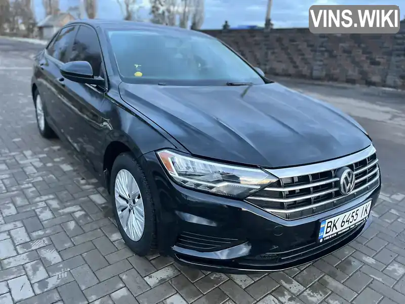 Седан Volkswagen Jetta 2018 1.4 л. Автомат обл. Ровенская, Ровно - Фото 1/21