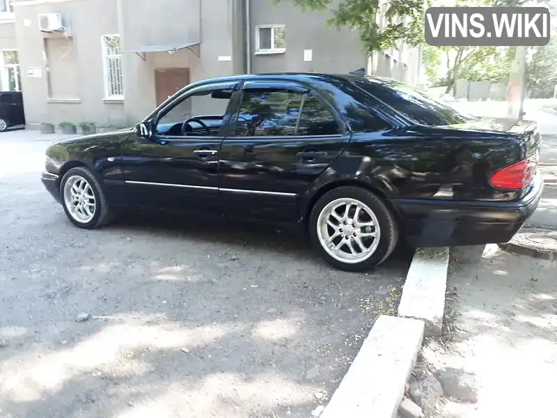 WDB2100351A592873 Mercedes-Benz E-Class 1997 Седан  Фото 4