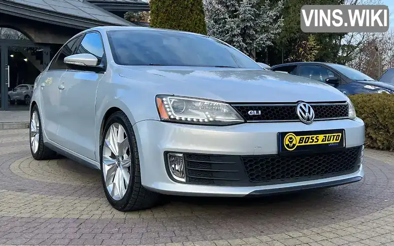 Седан Volkswagen Jetta 2013 2 л. Ручная / Механика обл. Львовская, Львов - Фото 1/21