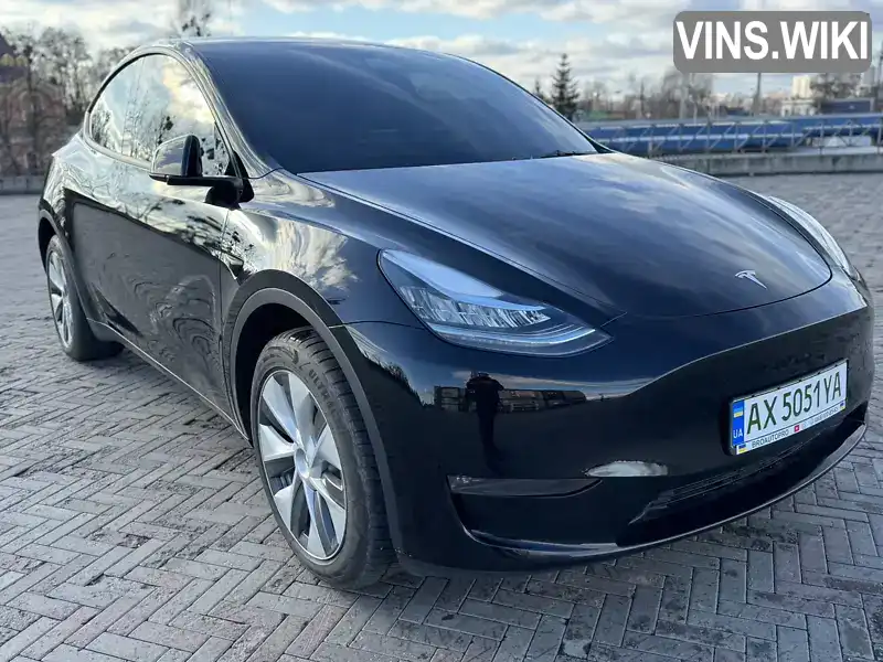 Внедорожник / Кроссовер Tesla Model Y 2023 null_content л. обл. Харьковская, Харьков - Фото 1/19