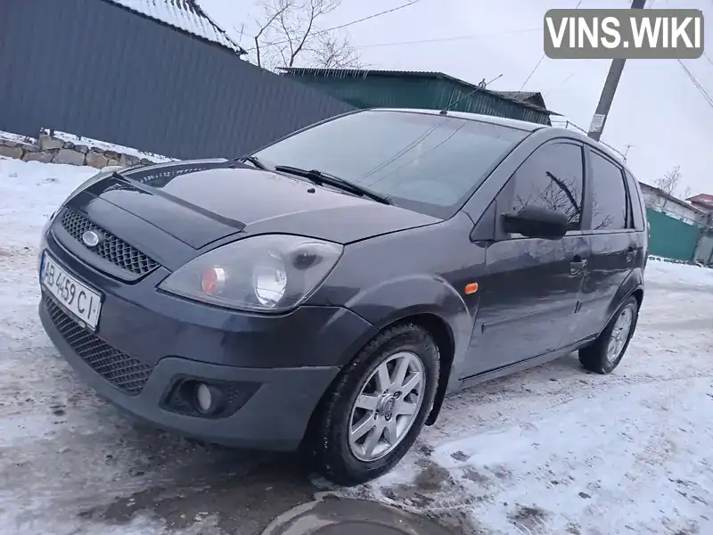 Хэтчбек Ford Fiesta 2006 1.4 л. Ручная / Механика обл. Винницкая, Жмеринка - Фото 1/12