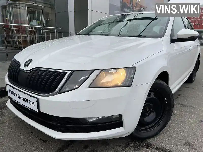 TMBJJ4NE0LB006483 Skoda Octavia 2019 Універсал 2 л. Фото 1