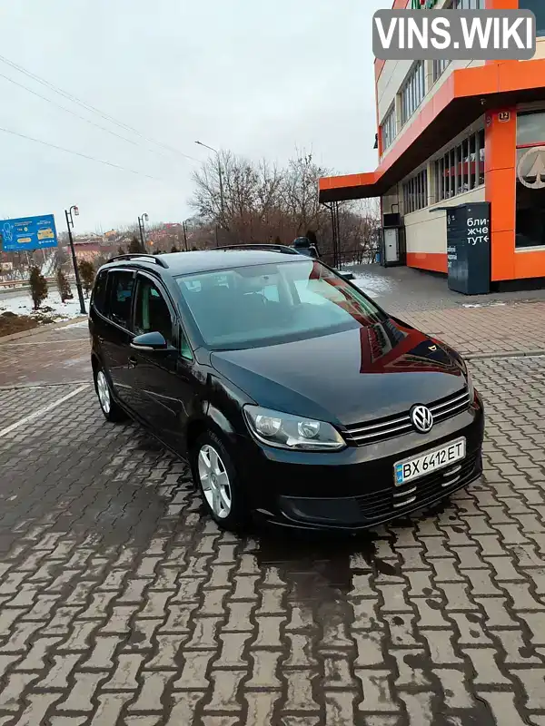 Мінівен Volkswagen Touran 2013 1.6 л. Ручна / Механіка обл. Хмельницька, Хмельницький - Фото 1/21