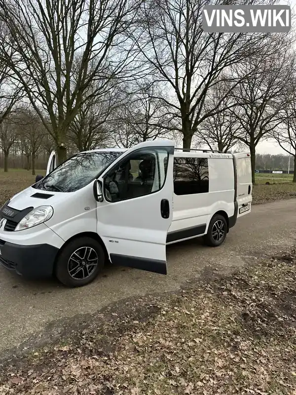 VF1FLAHA6AY343208 Renault Trafic 2010 Мінівен 2 л. Фото 2