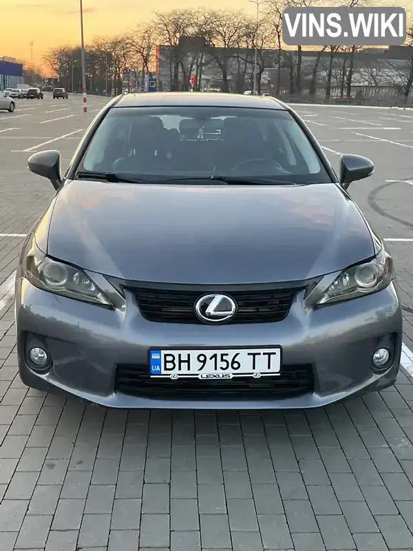 JTHKD5BH2F2227859 Lexus CT 2014 Хетчбек 1.8 л. Фото 1