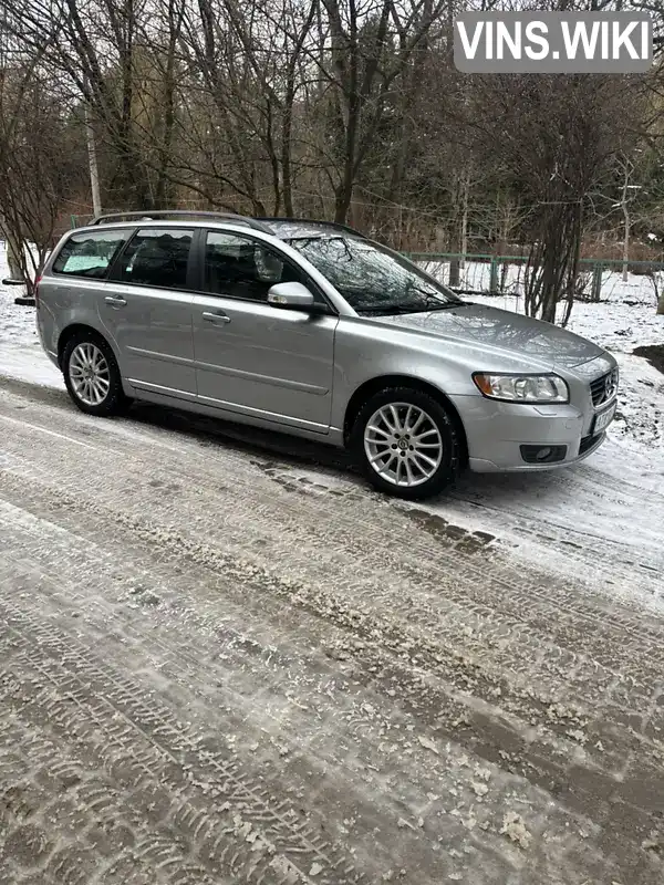 Універсал Volvo V50 2011 1.56 л. Ручна / Механіка обл. Закарпатська, Мукачево - Фото 1/14