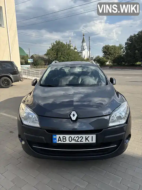 Универсал Renault Megane 2010 2 л. Вариатор обл. Винницкая, Калиновка - Фото 1/19