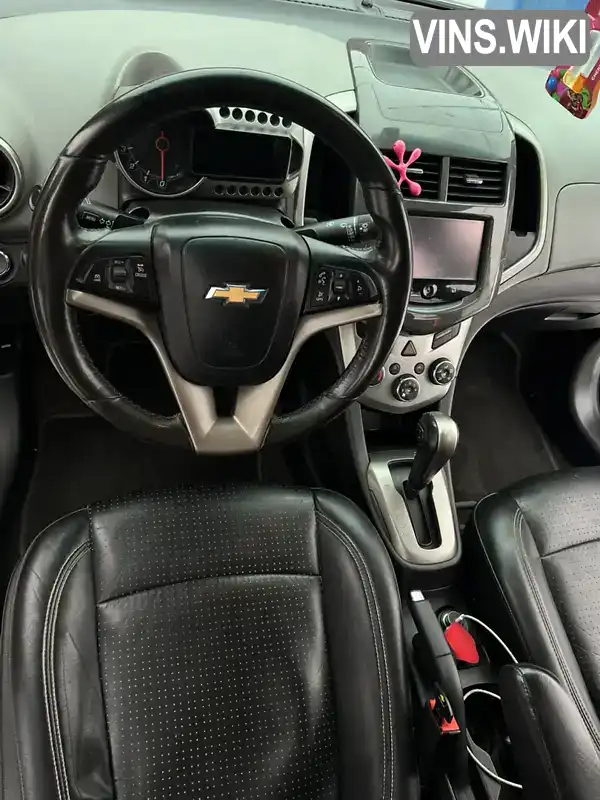 1G1JE5SB7G4144643 Chevrolet Sonic 2016 Седан 1.36 л. Фото 4