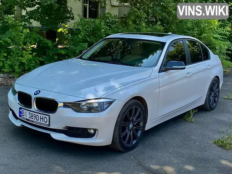 Седан BMW 3 Series 2013 2 л. Автомат обл. Днепропетровская, Днепр (Днепропетровск) - Фото 1/21