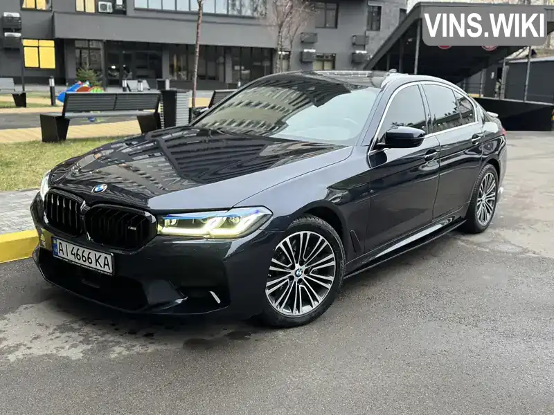 WBAJA7C59KWC77750 BMW 5 Series 2018 Седан 2 л. Фото 2