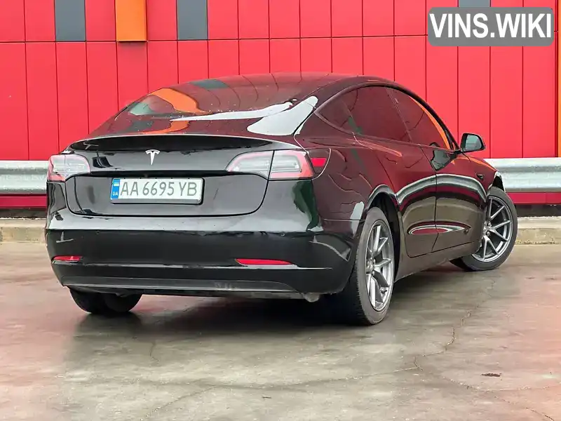 5YJ3E1EA0MF854418 Tesla Model 3 2020 Седан  Фото 3