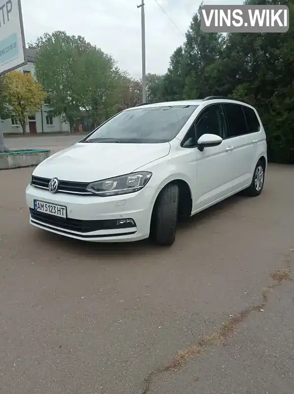 Микровэн Volkswagen Touran 2019 2 л. Автомат обл. Житомирская, Бердичев - Фото 1/11