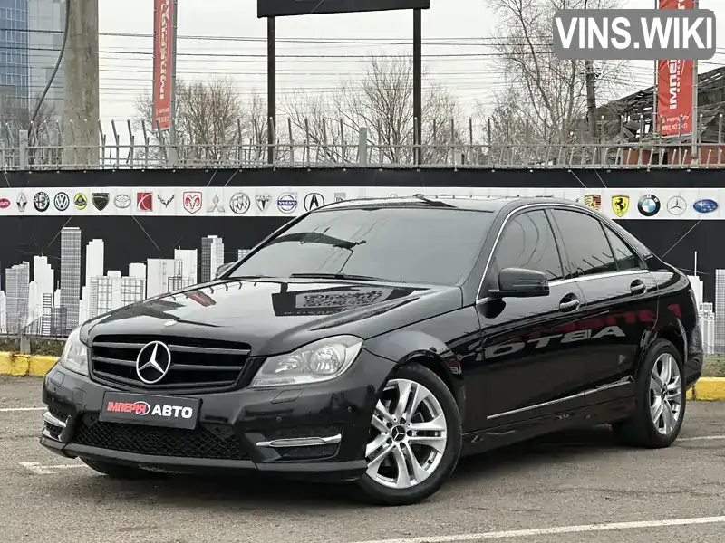 Седан Mercedes-Benz C-Class 2012 1.8 л. Автомат обл. Запорізька, Запоріжжя - Фото 1/21